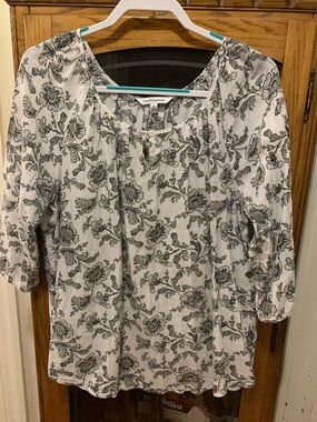 croft & barrow White Black Floral Peasant Blouse